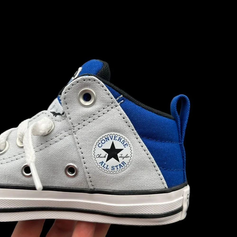 Converse Chuck Taylor All Star Little Boys Slip on Shoe Size 12 Light/Royal Blue